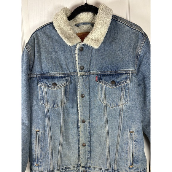 Levi's Men's Denim Jacket L Sherpa Lined Snap Front Collared Blue‎ Trucker EUC - Picture 2 of 8
